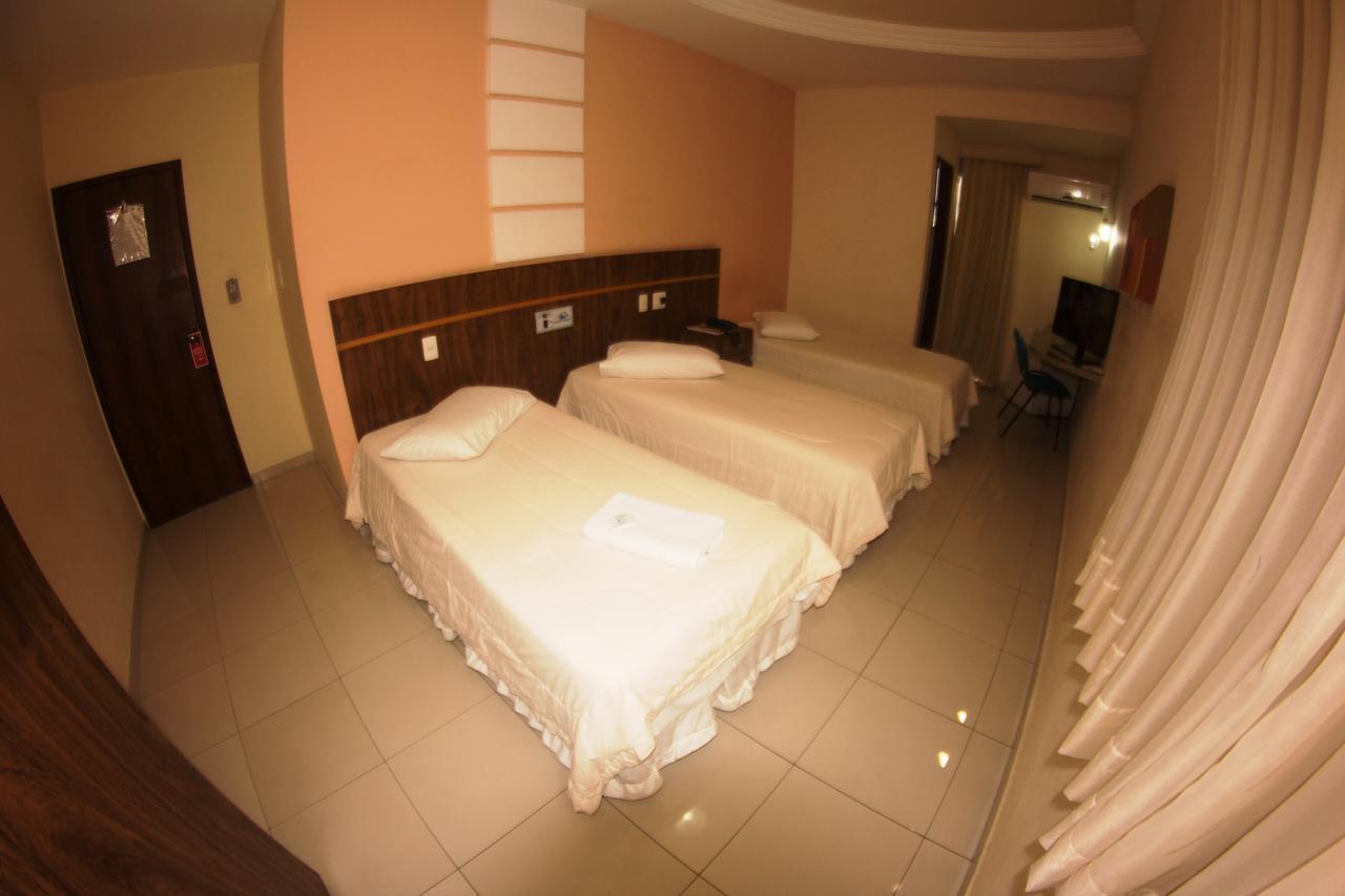 Gv Center Hotel Говернадор-Валадарис Экстерьер фото